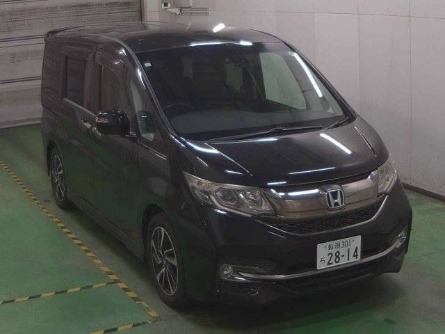 Поздравляем с покупкой Honda Stepwagon!